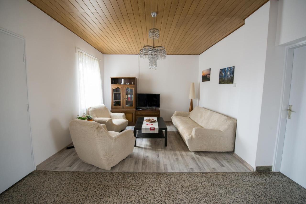House Of Tea Apartment Бйеловар Екстериор снимка