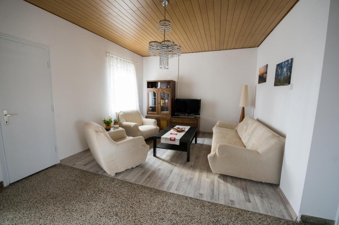 House Of Tea Apartment Бйеловар Екстериор снимка