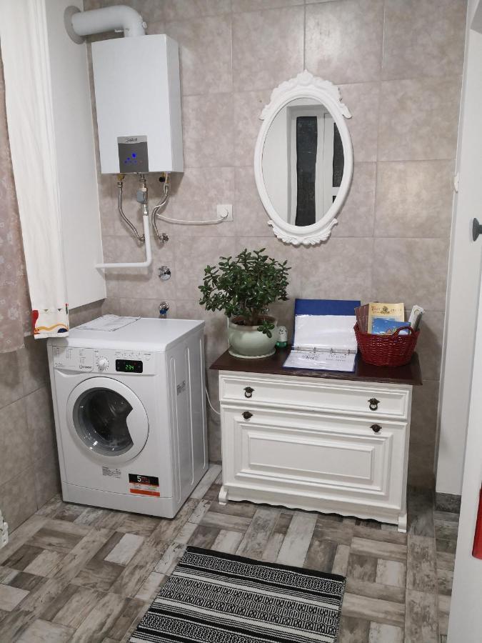 House Of Tea Apartment Бйеловар Екстериор снимка